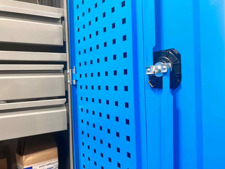 Шкаф инструментальный TNC 100.B3.S1 купить в Нижнем Новгороде Шкаф инструментальный TNC 100.B3.S1 купить в Нижнем Новгороде