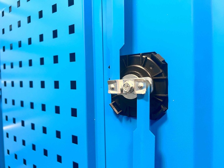 Шкаф инструментальный TNC 180.B2.S4 купить в Нижнем Новгороде Шкаф инструментальный TNC 180.B2.S4 купить в Нижнем Новгороде