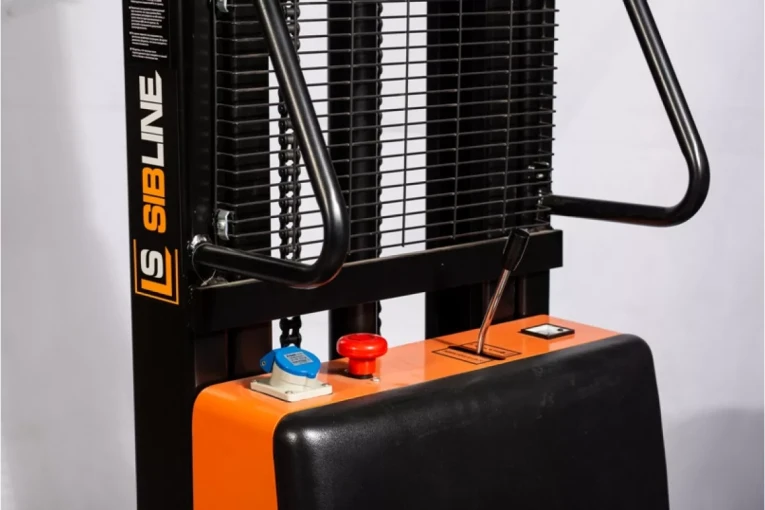 Штабелер с электроподъемом 1,5 т - 3,5 м Вилы: 1100 , Гелевая АКБ, SPN1535 SIBLINE купить в Нижнем Новгороде