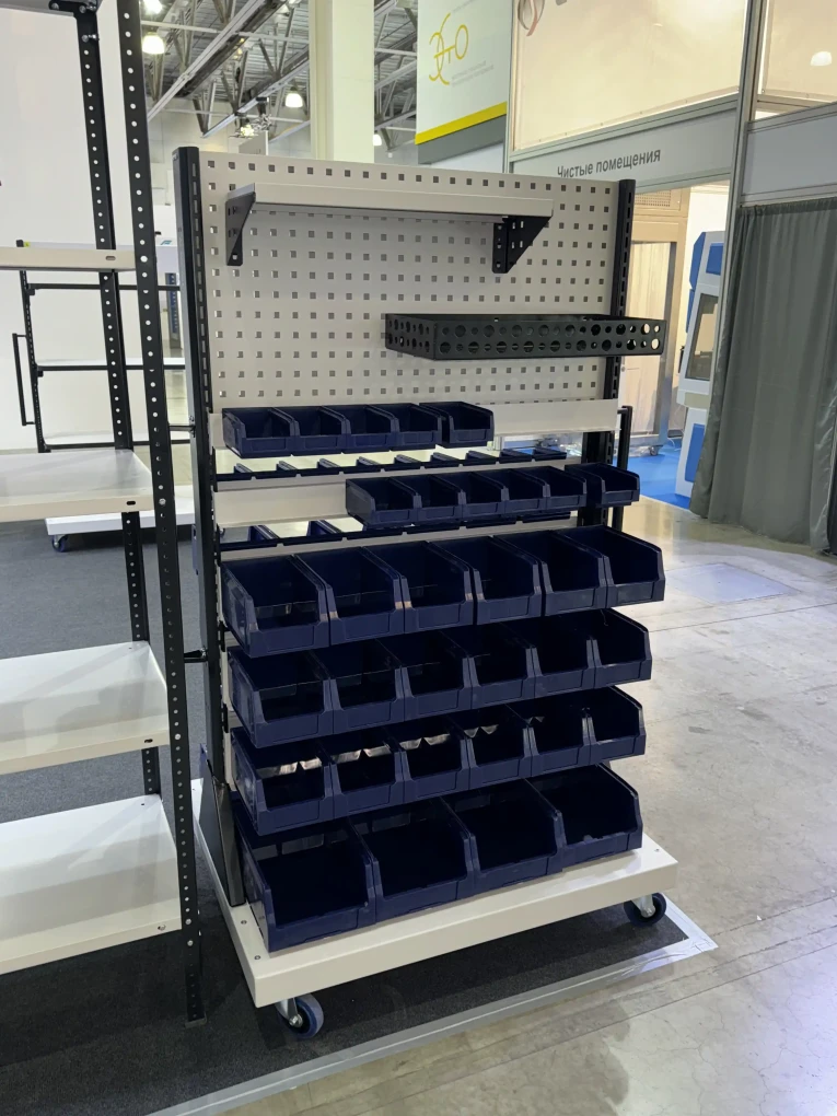 Передвижная стойка SPC 4B.1 (90.36.8) купить в Нижнем Новгороде Передвижная стойка SPC 4B.1 (90.36.8) купить в Нижнем Новгороде