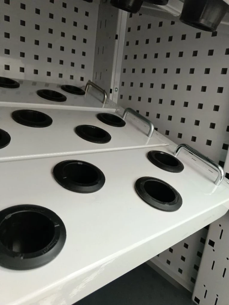 Шкаф инструментальный FBK 20 P.3S купить в Нижнем Новгороде Шкаф инструментальный FBK 20 P.3S купить в Нижнем Новгороде