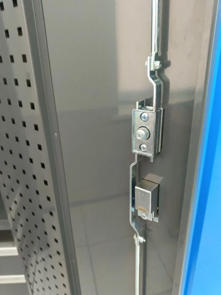 Шкаф инструментальный FBK 20 PR.2B2.2S купить в Нижнем Новгороде Шкаф инструментальный FBK 20 PR.2B2.2S купить в Нижнем Новгороде